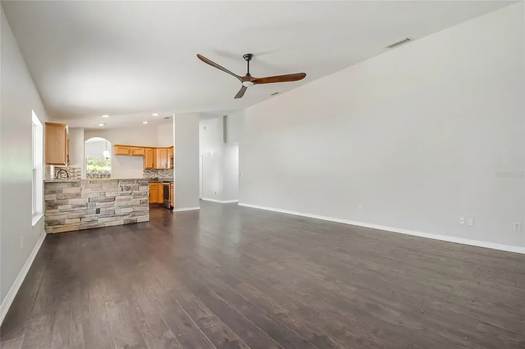 221 Rosa Avenue Oviedo FL 32765