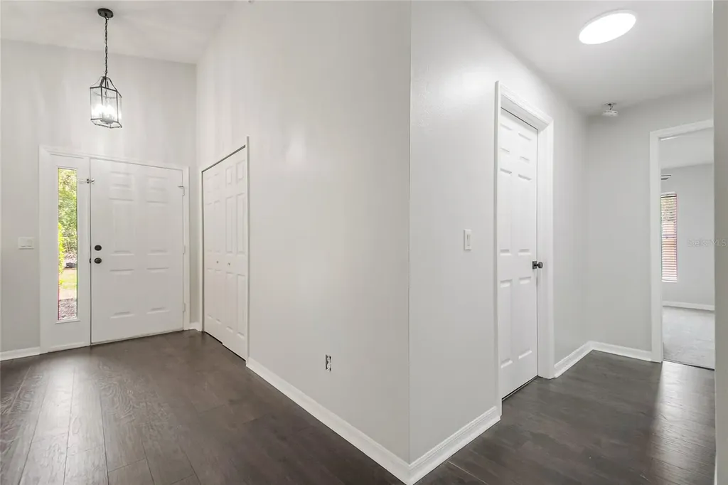 221 Rosa Avenue Oviedo FL 32765