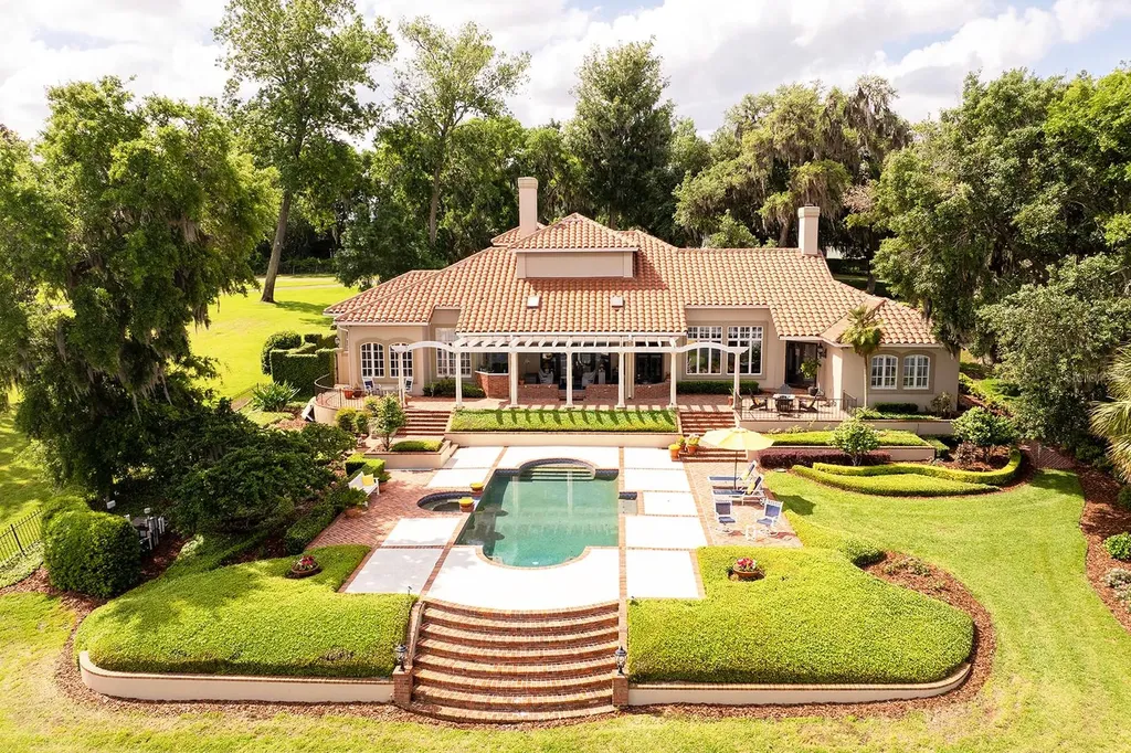 1351 N Classic Court Longwood FL 32779