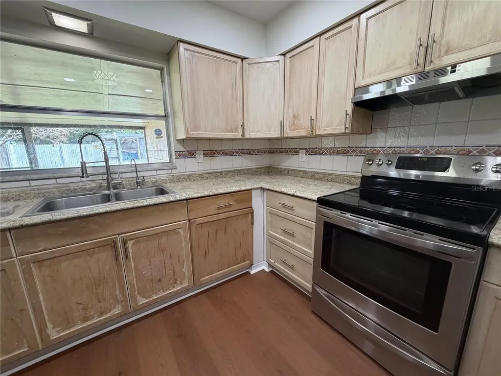 801 Quintilian Avenue Orlando FL 32809