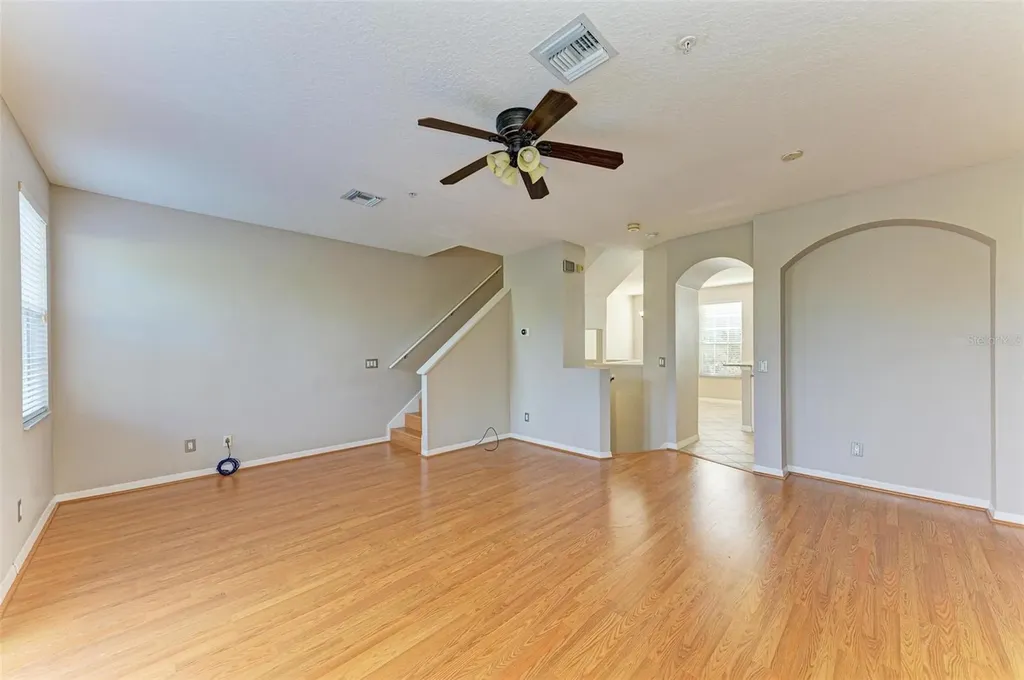 3047 Pointeview Drive Tampa FL 33611