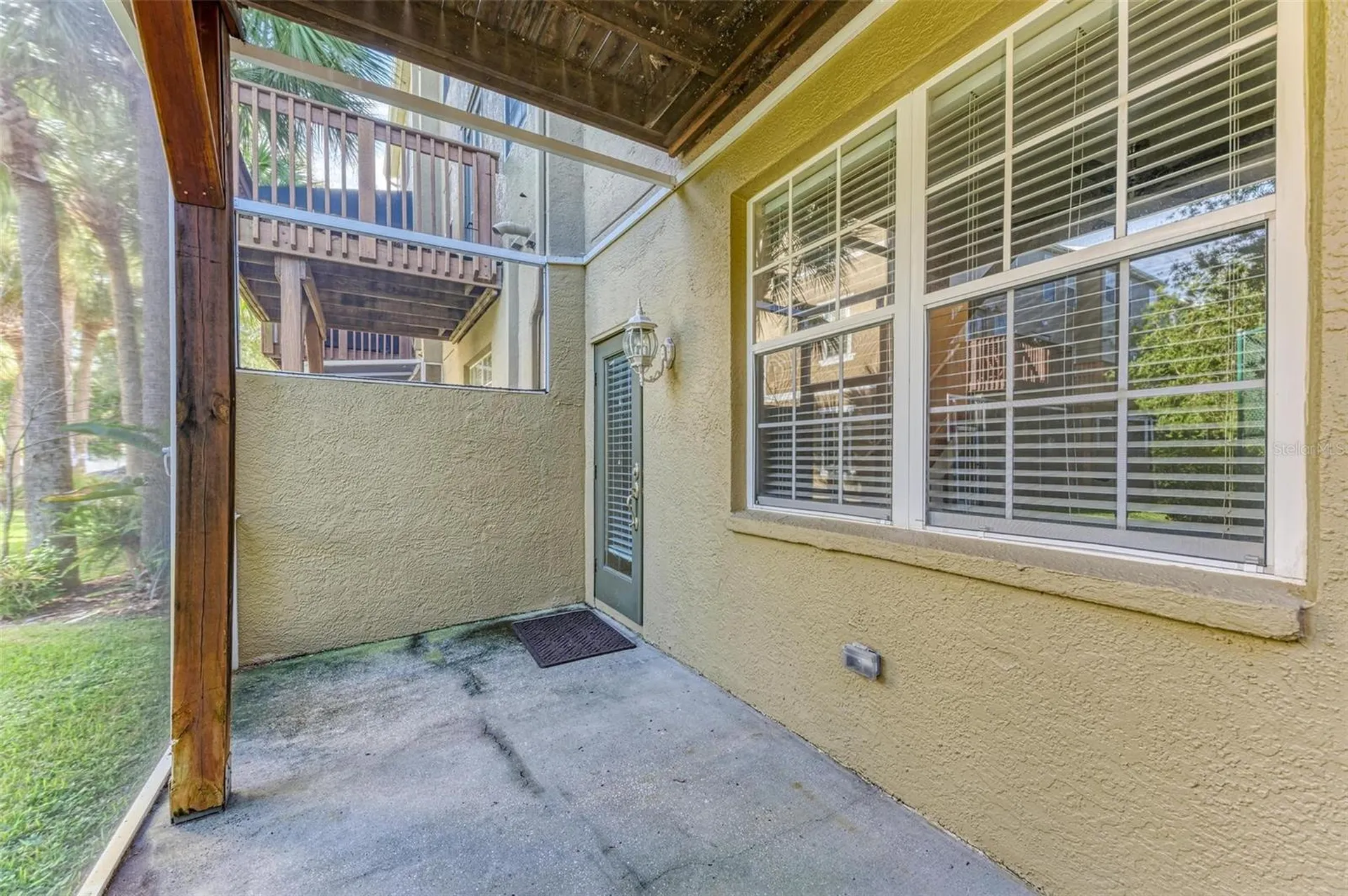 3047 Pointeview Drive Tampa FL 33611