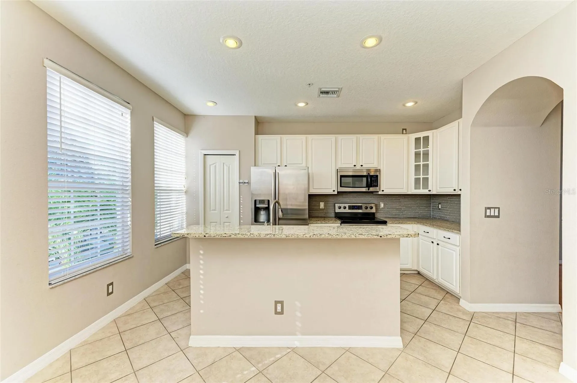 3047 Pointeview Drive Tampa FL 33611