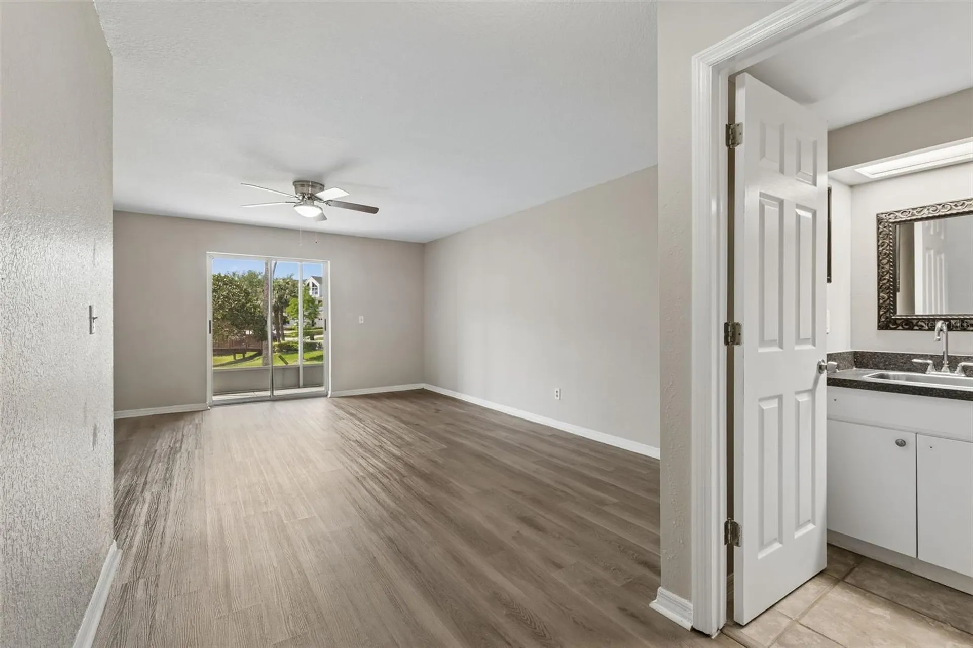 14718 Seminole Trail Seminole FL 33776