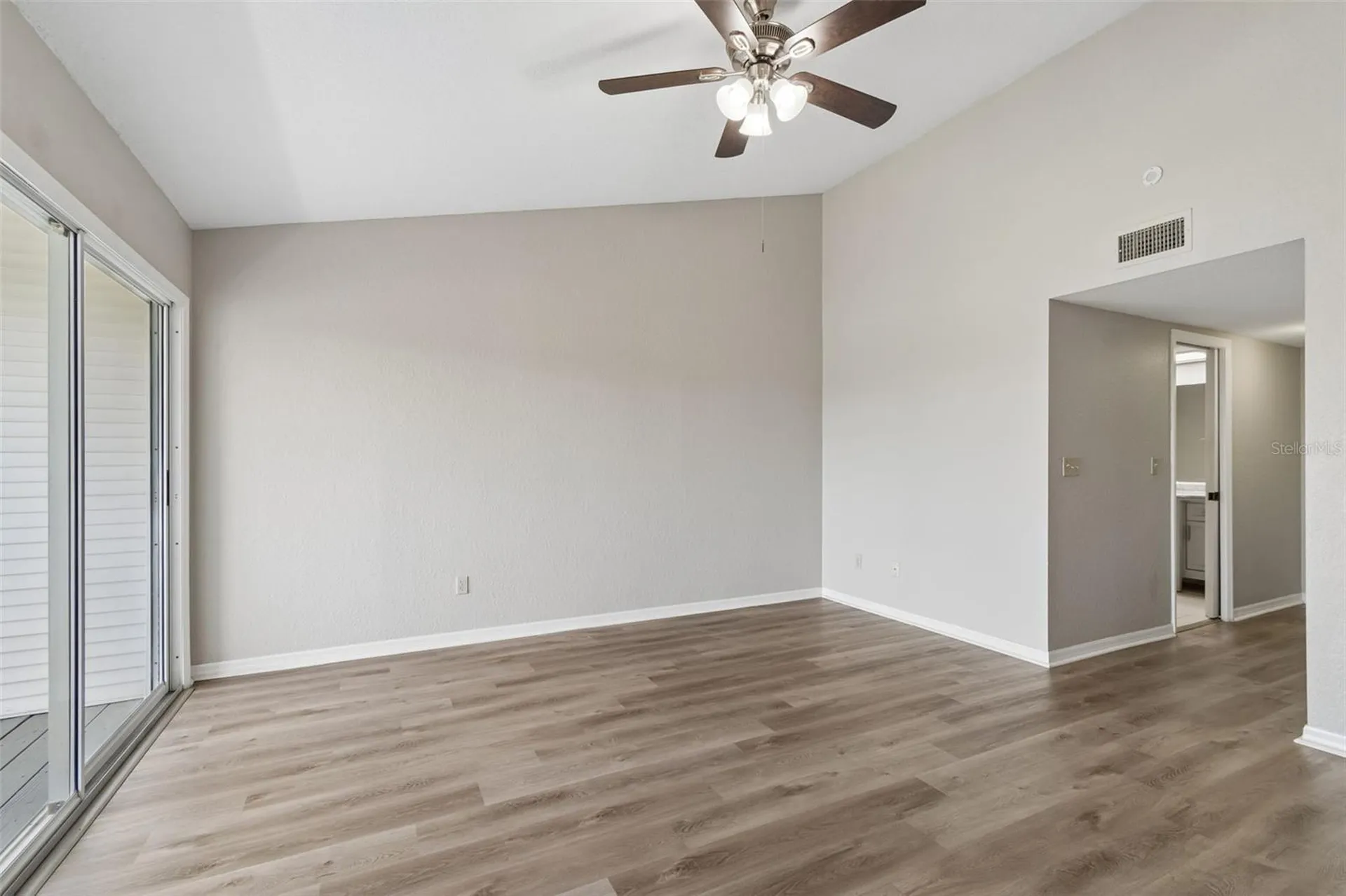 14718 Seminole Trail Seminole FL 33776