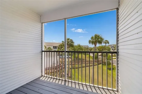 14718 Seminole Trail Seminole FL 33776
