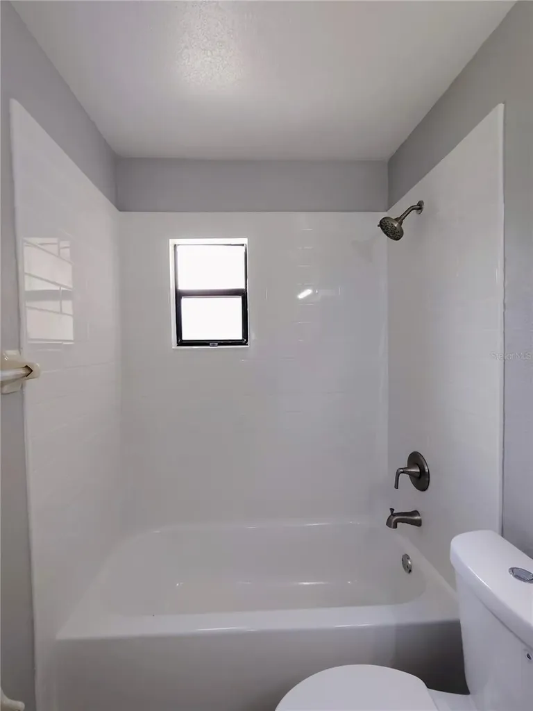 9435 Lynn Lane Seminole FL 33777