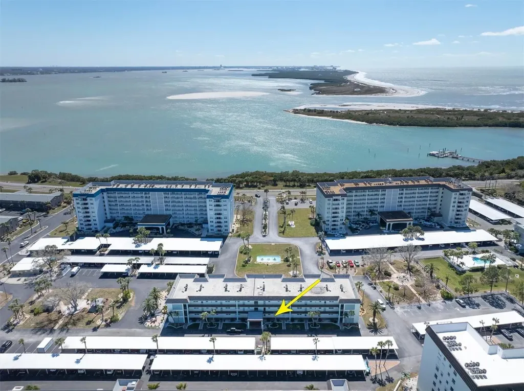 8 Glencoe Place Dunedin FL 34698