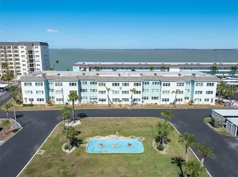 8 Glencoe Place Dunedin FL 34698