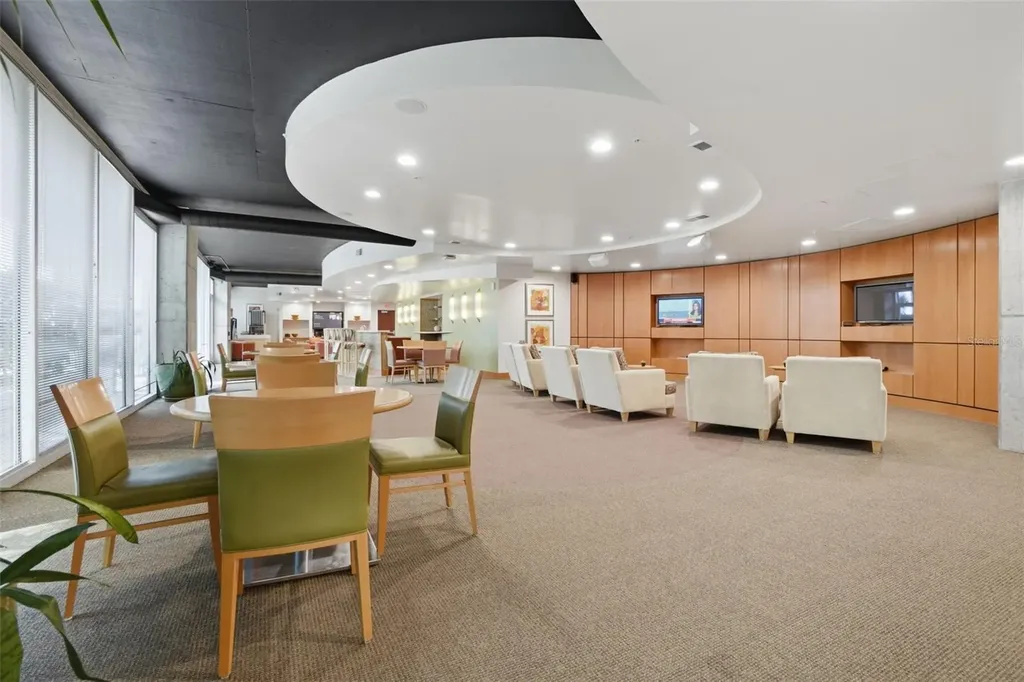 155 S Court Avenue Orlando FL 32801