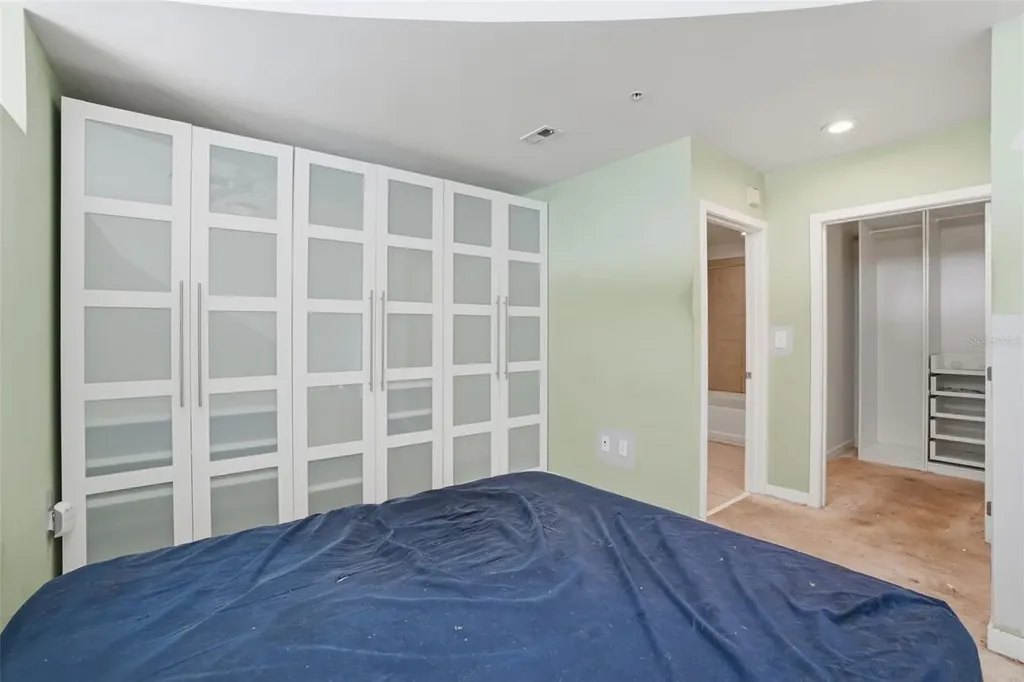 155 S Court Avenue Orlando FL 32801