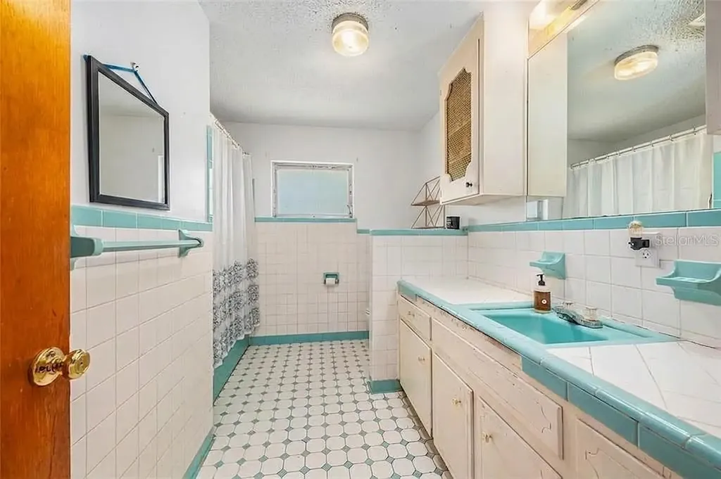 3200 NE 10th Street Ocala FL 34470