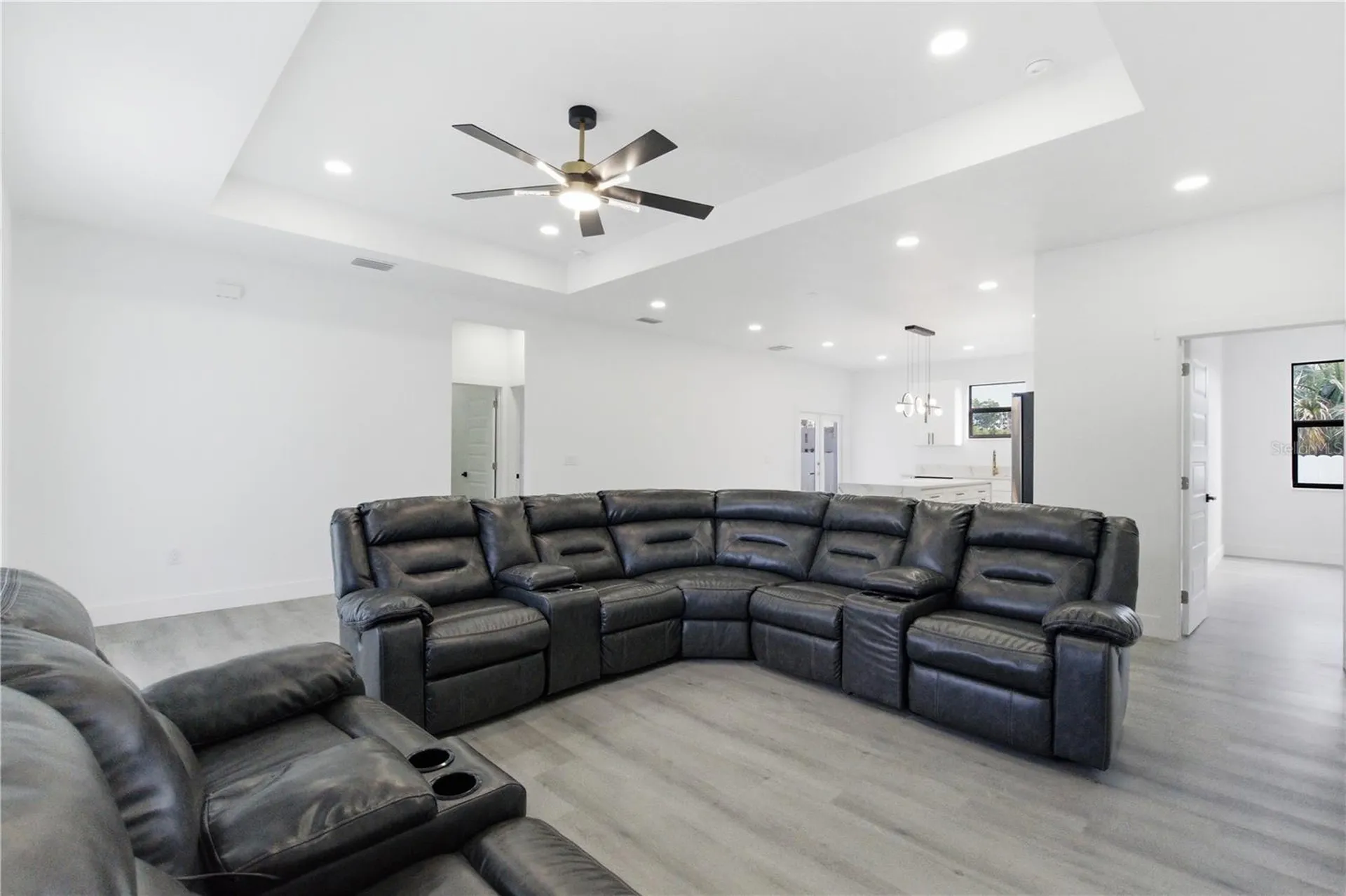 5120 65th Avenue N Pinellas Park FL 33781