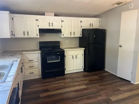 12540 Gurnee Avenue New Port Richey FL 34654