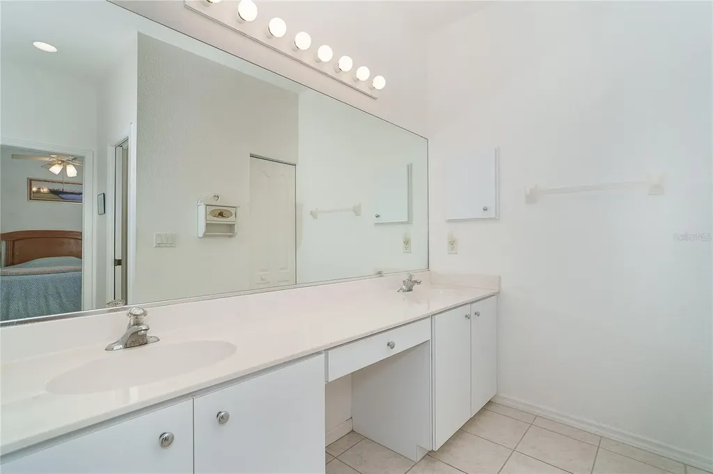 8390 Parkside Drive Englewood FL 34224