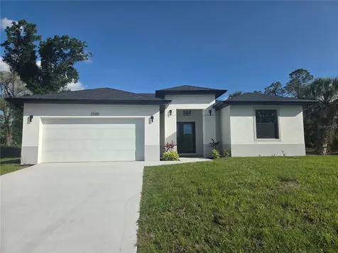 2588 Hemet Street North Port FL 34288
