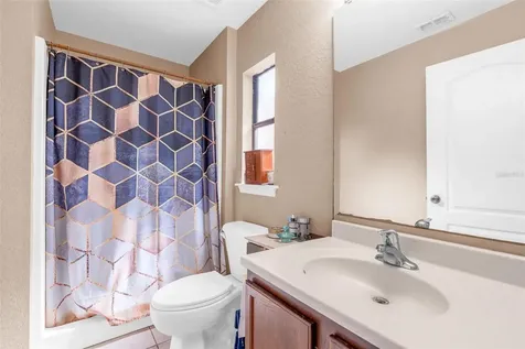 1845 6th Avenue Deland FL 32724
