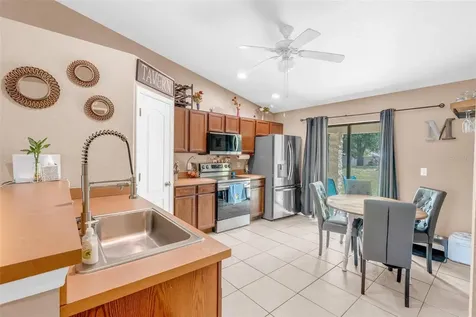1845 6th Avenue Deland FL 32724
