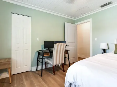 6118 S Elkins Avenue Tampa FL 33611