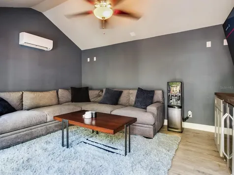 6118 S Elkins Avenue Tampa FL 33611