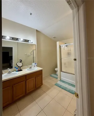 6512 S Goldenrod Road Orlando FL 32822
