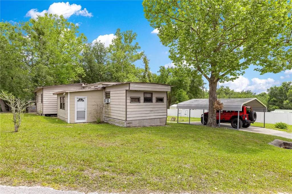 10752 SE 128th Street Belleview FL 34420