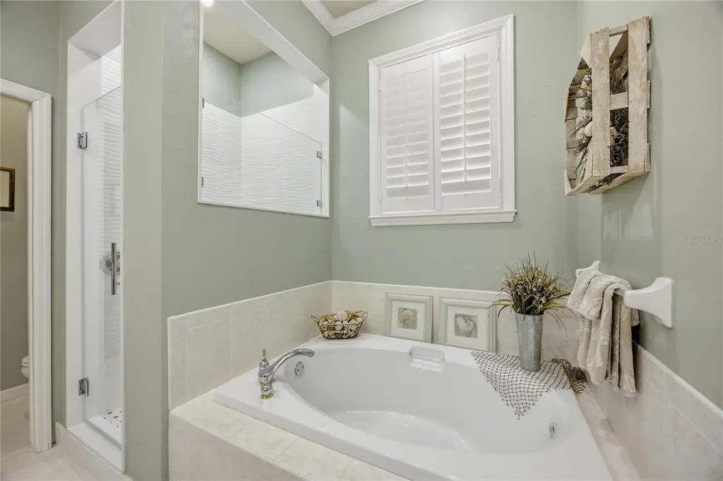 6448 SW 90 Street Gainesville FL 32608