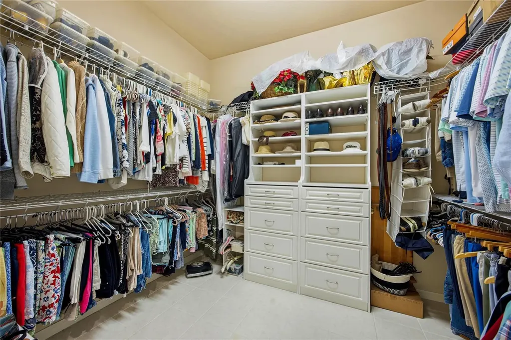 6448 SW 90 Street Gainesville FL 32608