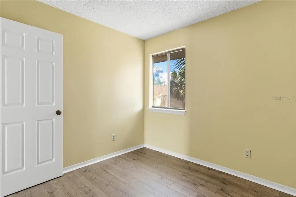 1412 Oak Place Apopka FL 32712