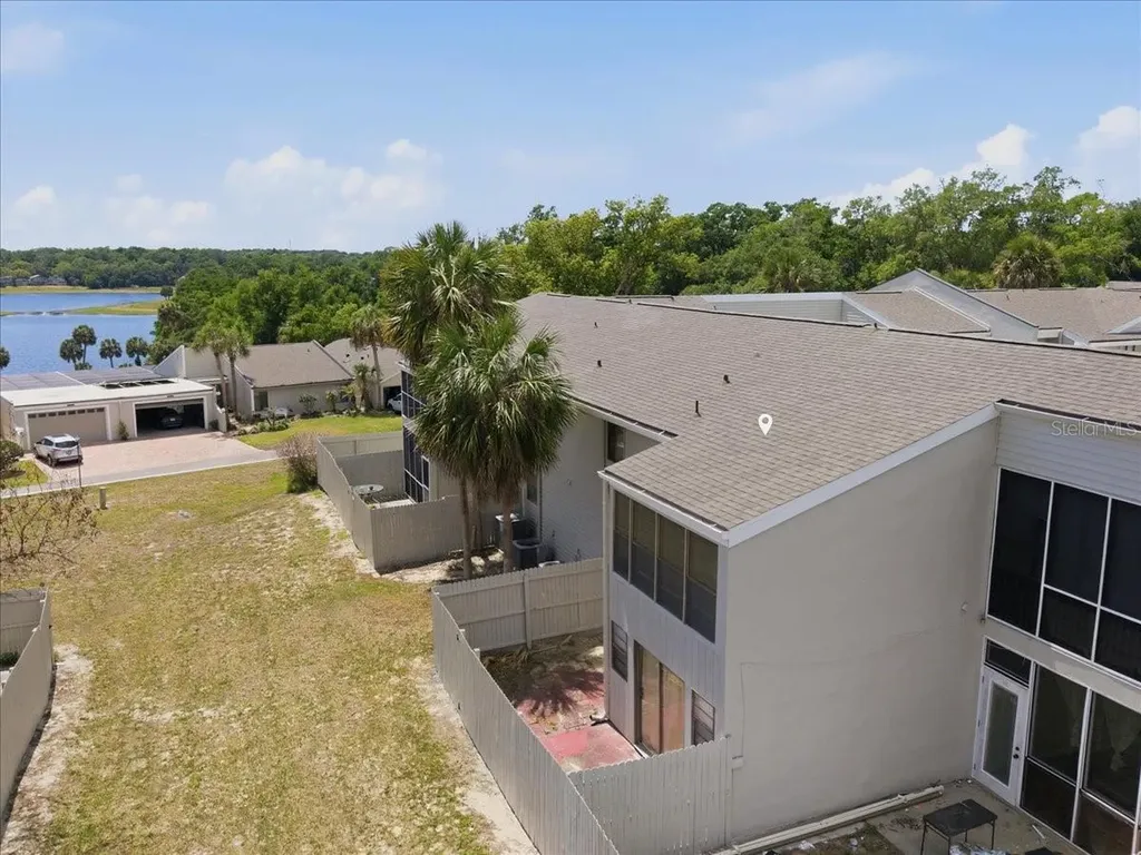 1412 Oak Place Apopka FL 32712