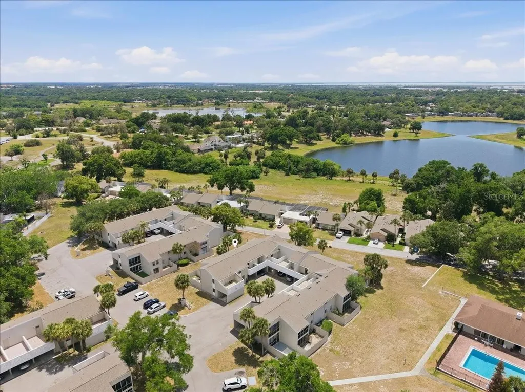 1412 Oak Place Apopka FL 32712