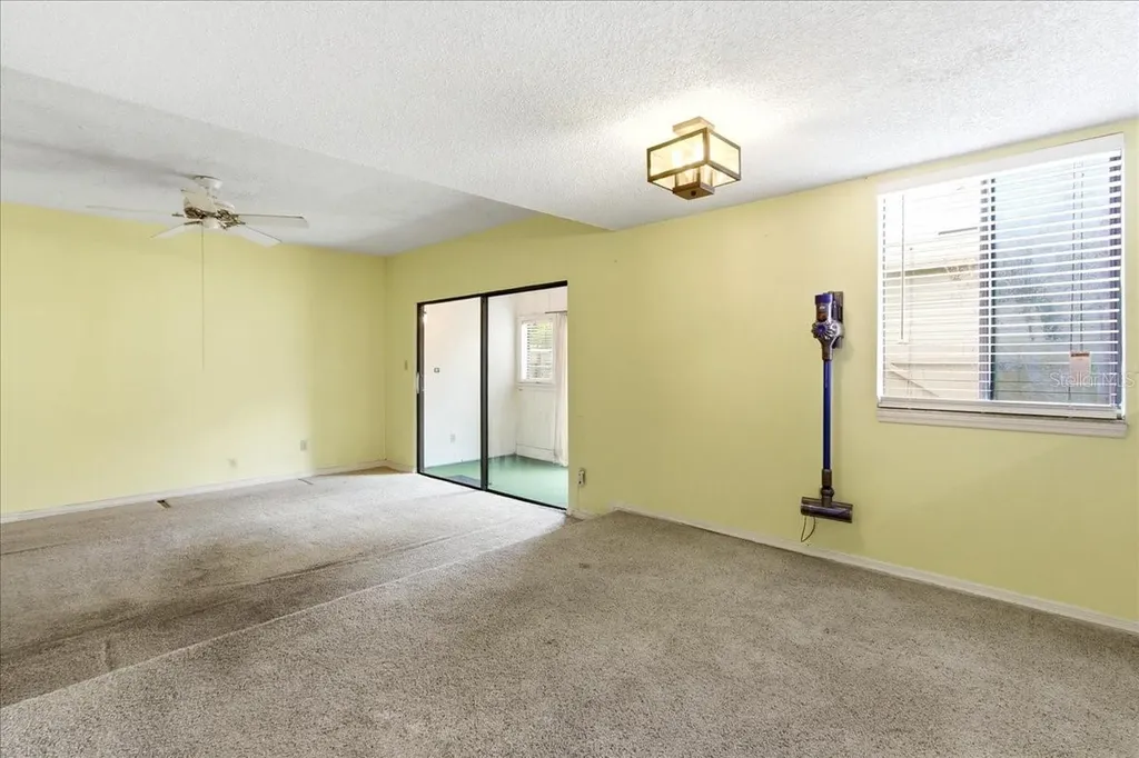 1412 Oak Place Apopka FL 32712