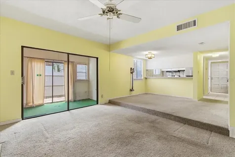 1412 Oak Place Apopka FL 32712