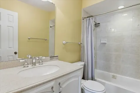 1412 Oak Place Apopka FL 32712