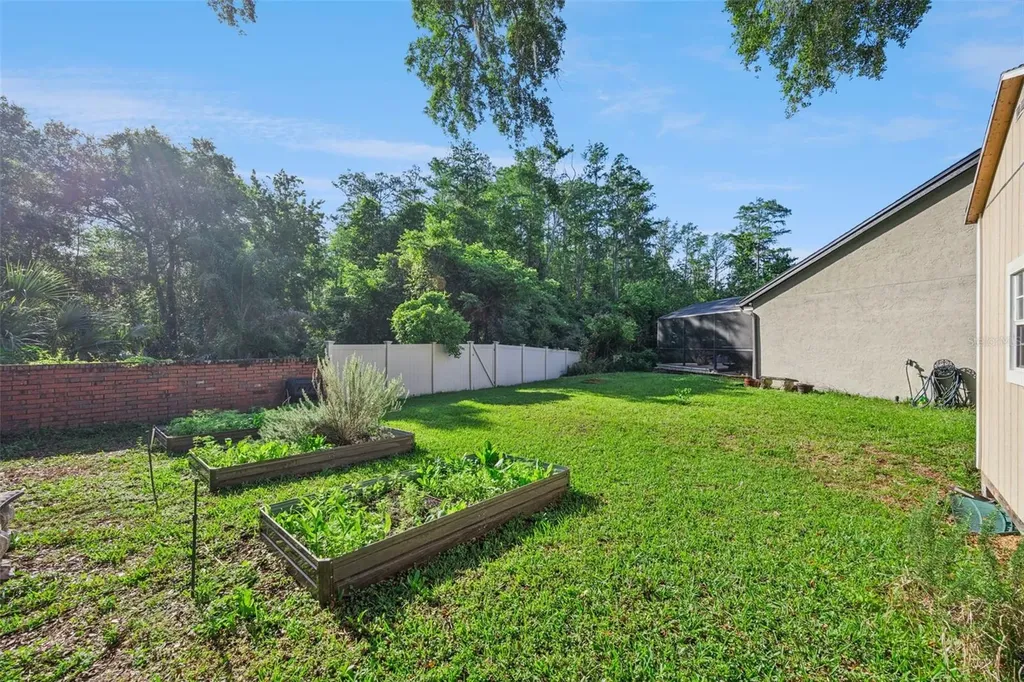 2113 Martingale Place Oviedo FL 32765