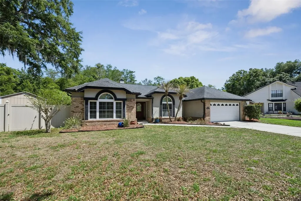 2113 Martingale Place Oviedo FL 32765