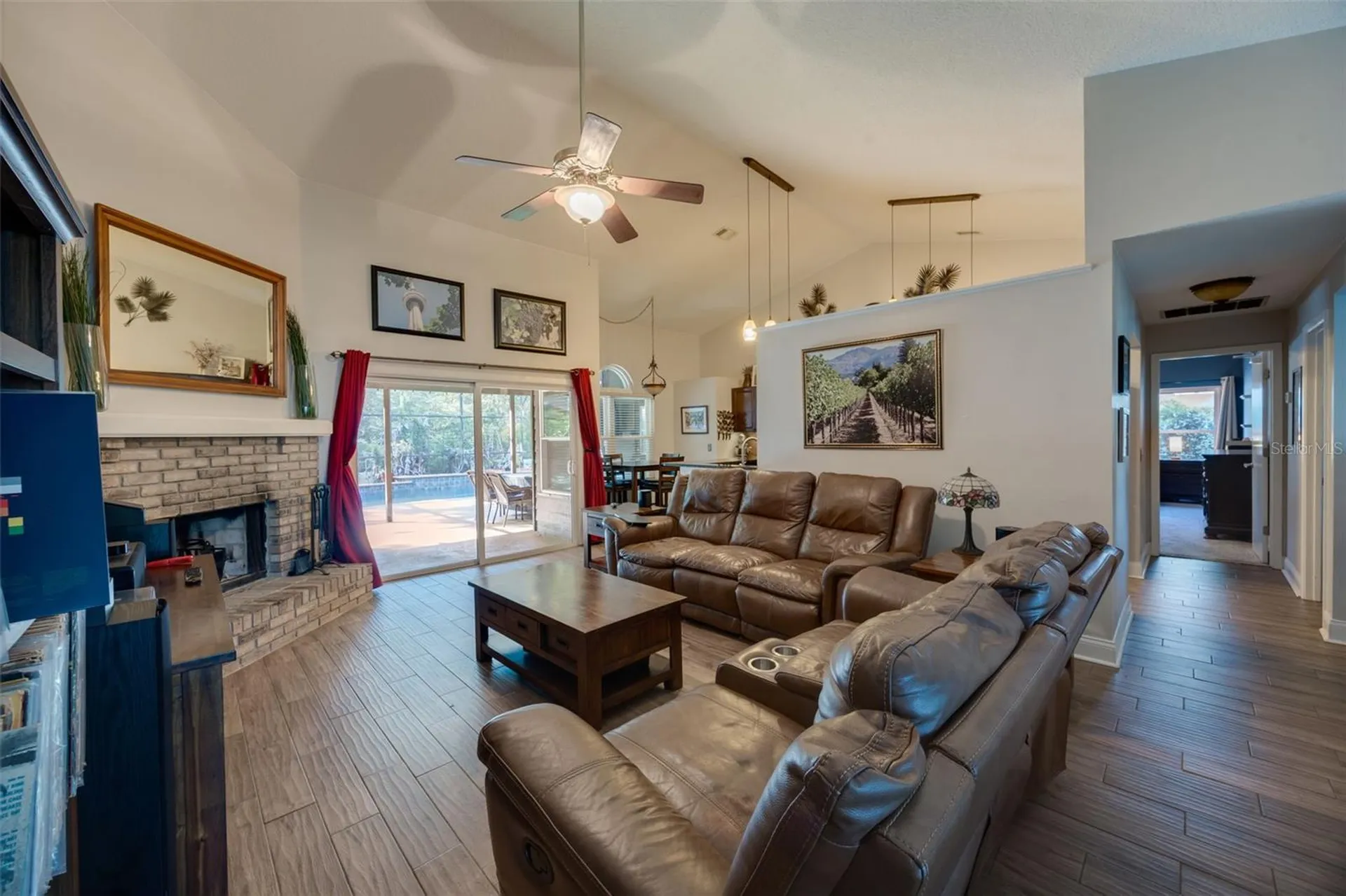 2113 Martingale Place Oviedo FL 32765