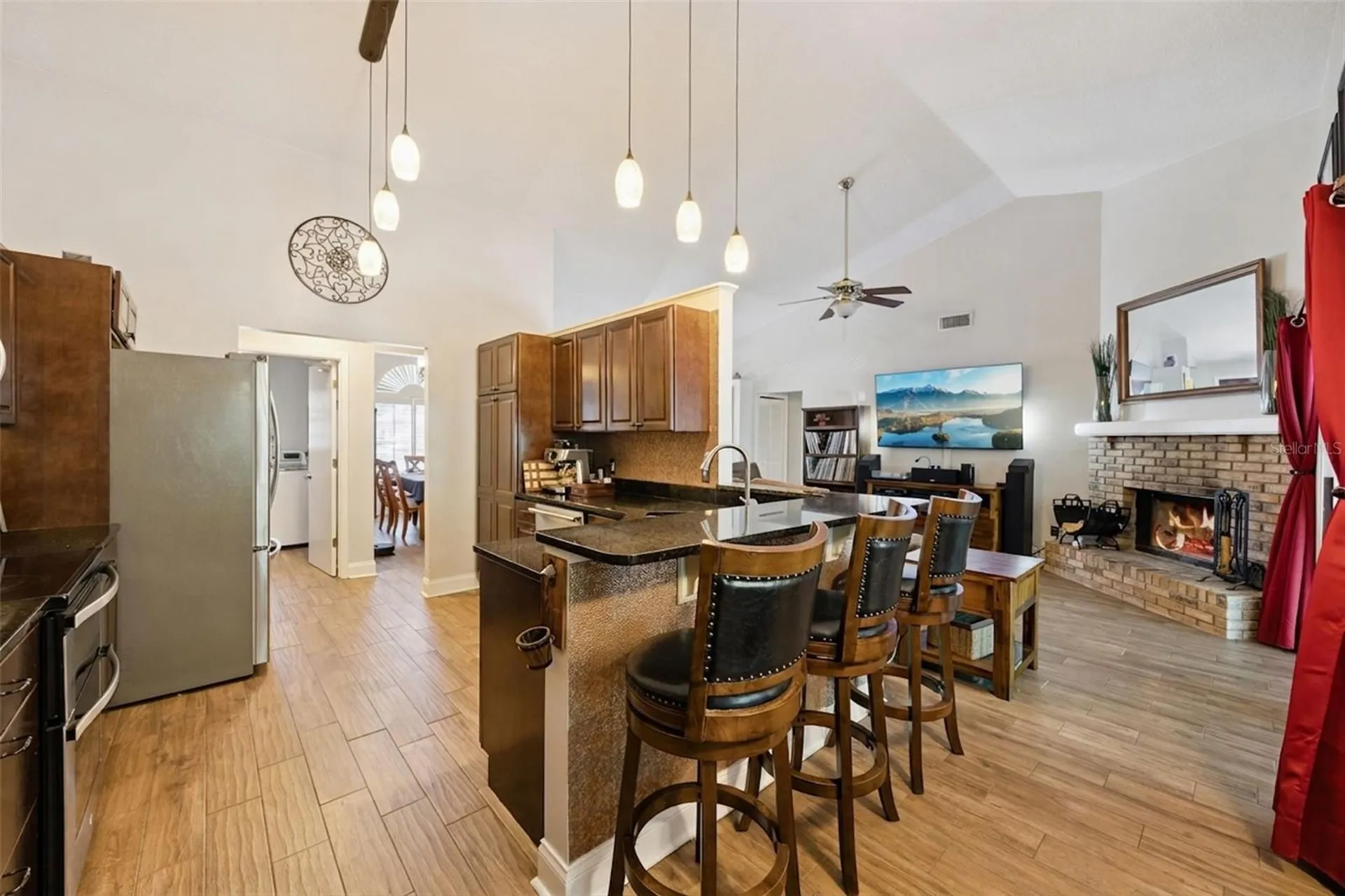 2113 Martingale Place Oviedo FL 32765