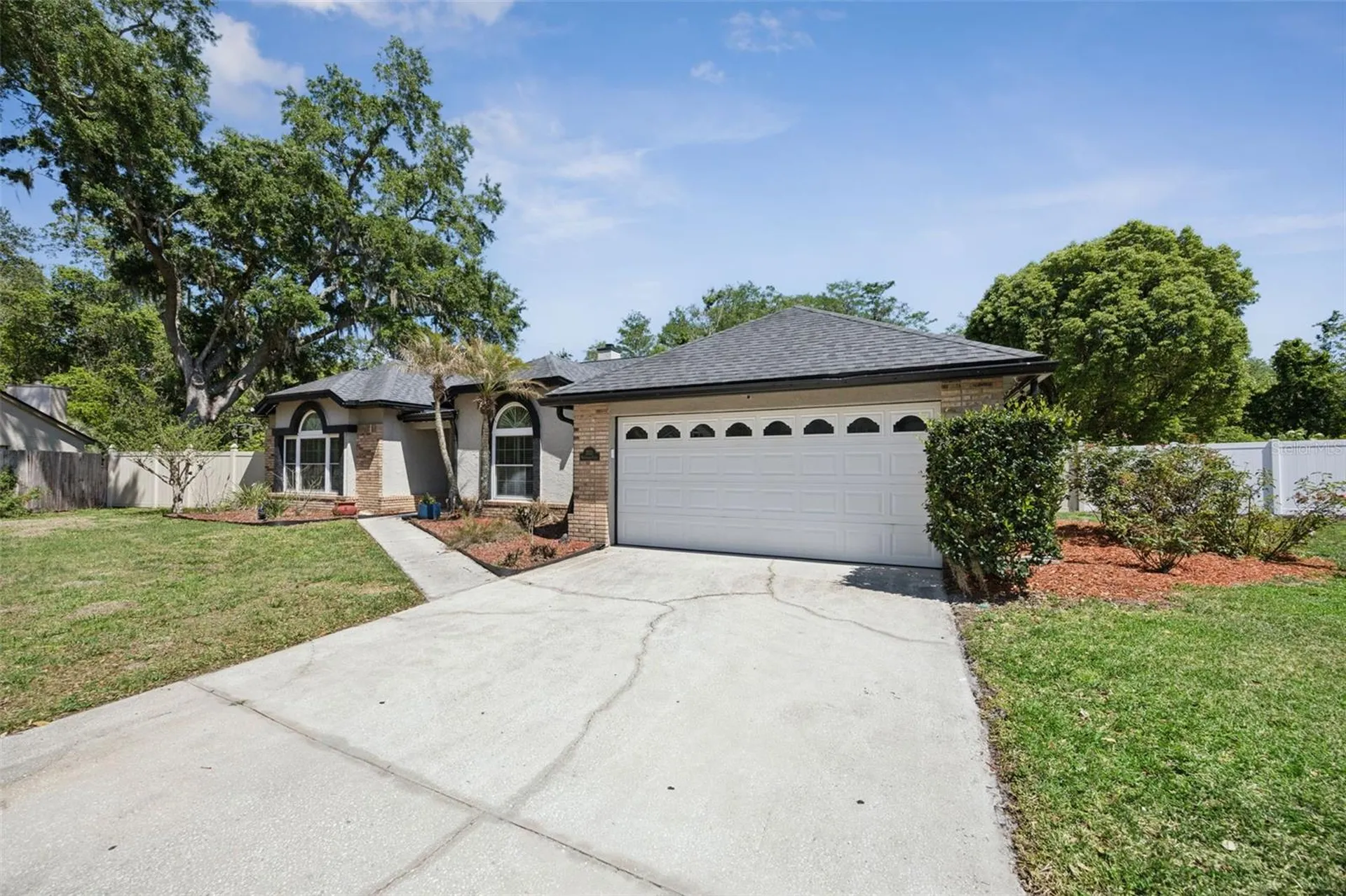 2113 Martingale Place Oviedo FL 32765