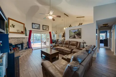 2113 Martingale Place Oviedo FL 32765