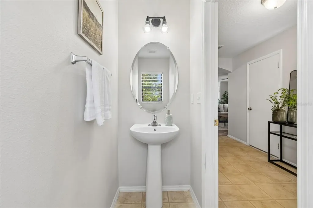 2510 Edgewater Falls Drive Brandon FL 33511
