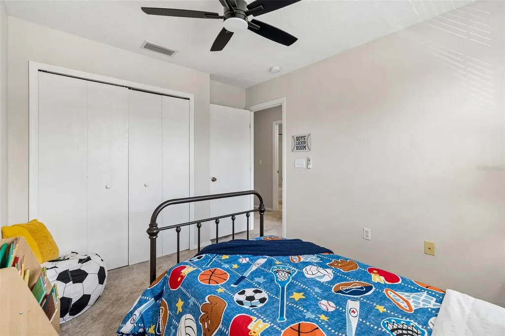 2510 Edgewater Falls Drive Brandon FL 33511