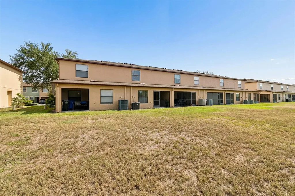 2510 Edgewater Falls Drive Brandon FL 33511