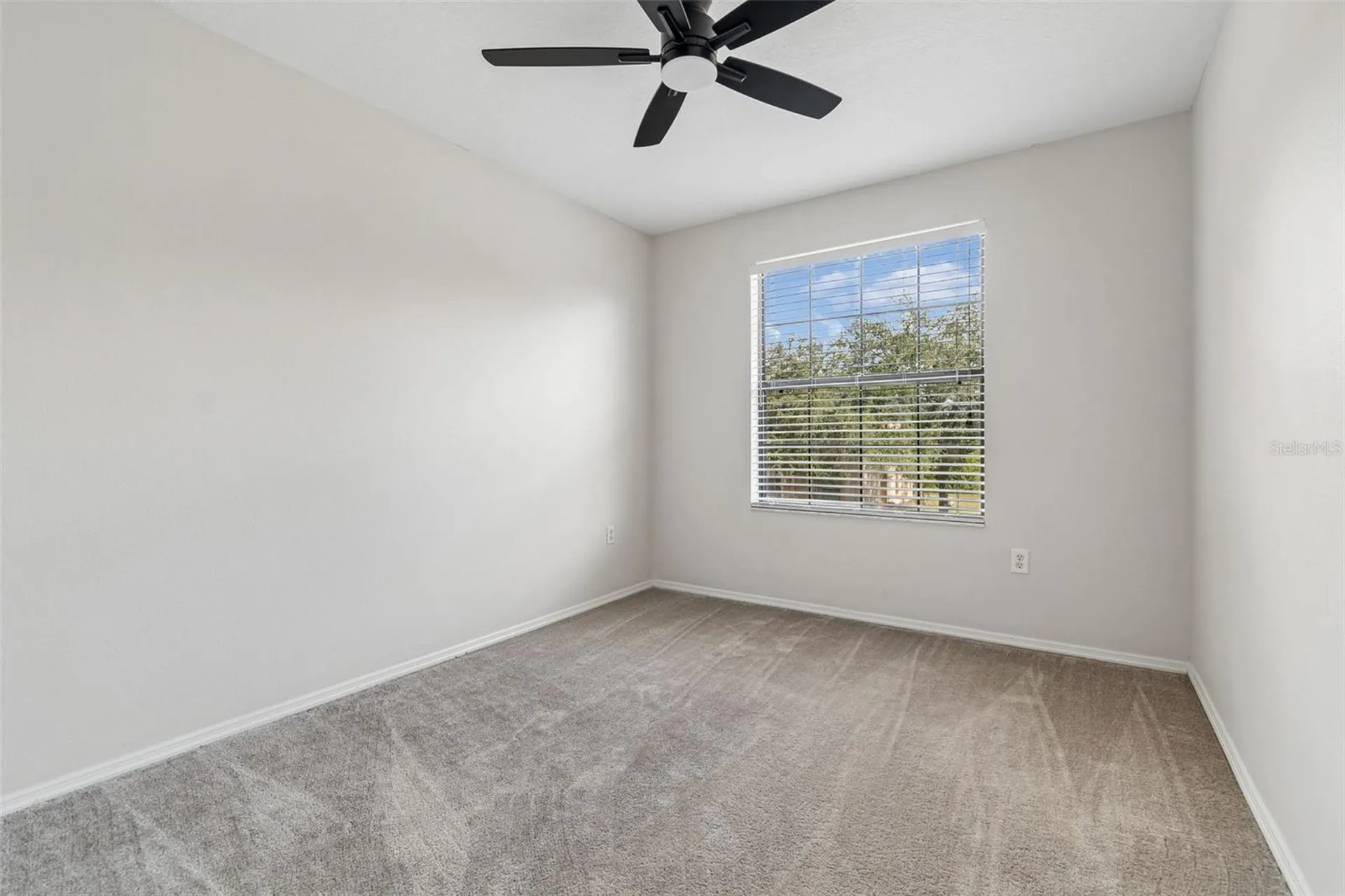 2510 Edgewater Falls Drive Brandon FL 33511