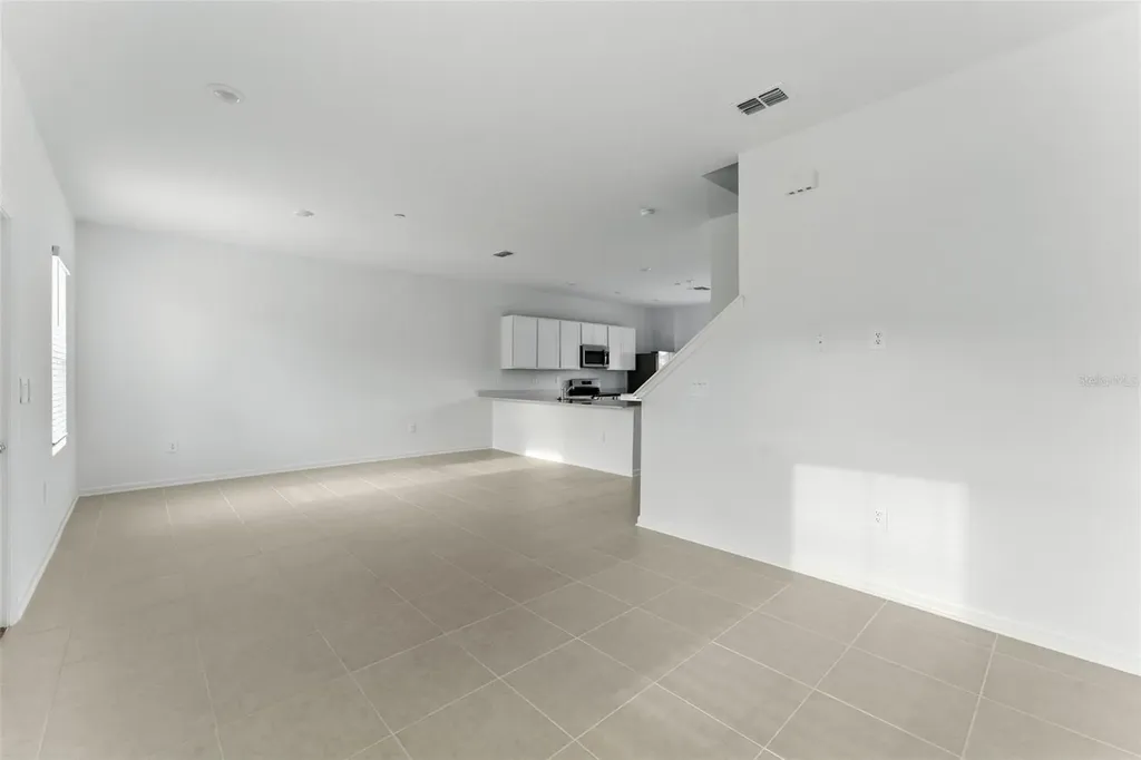 2341 White Buffalo Street Apopka FL 32703