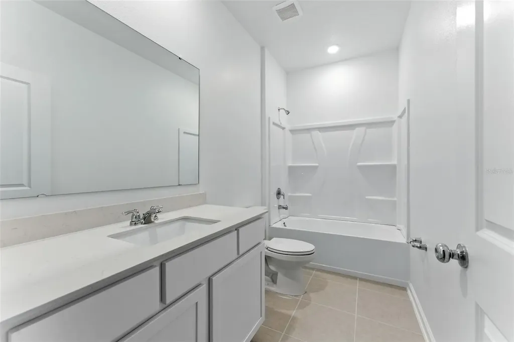 2341 White Buffalo Street Apopka FL 32703