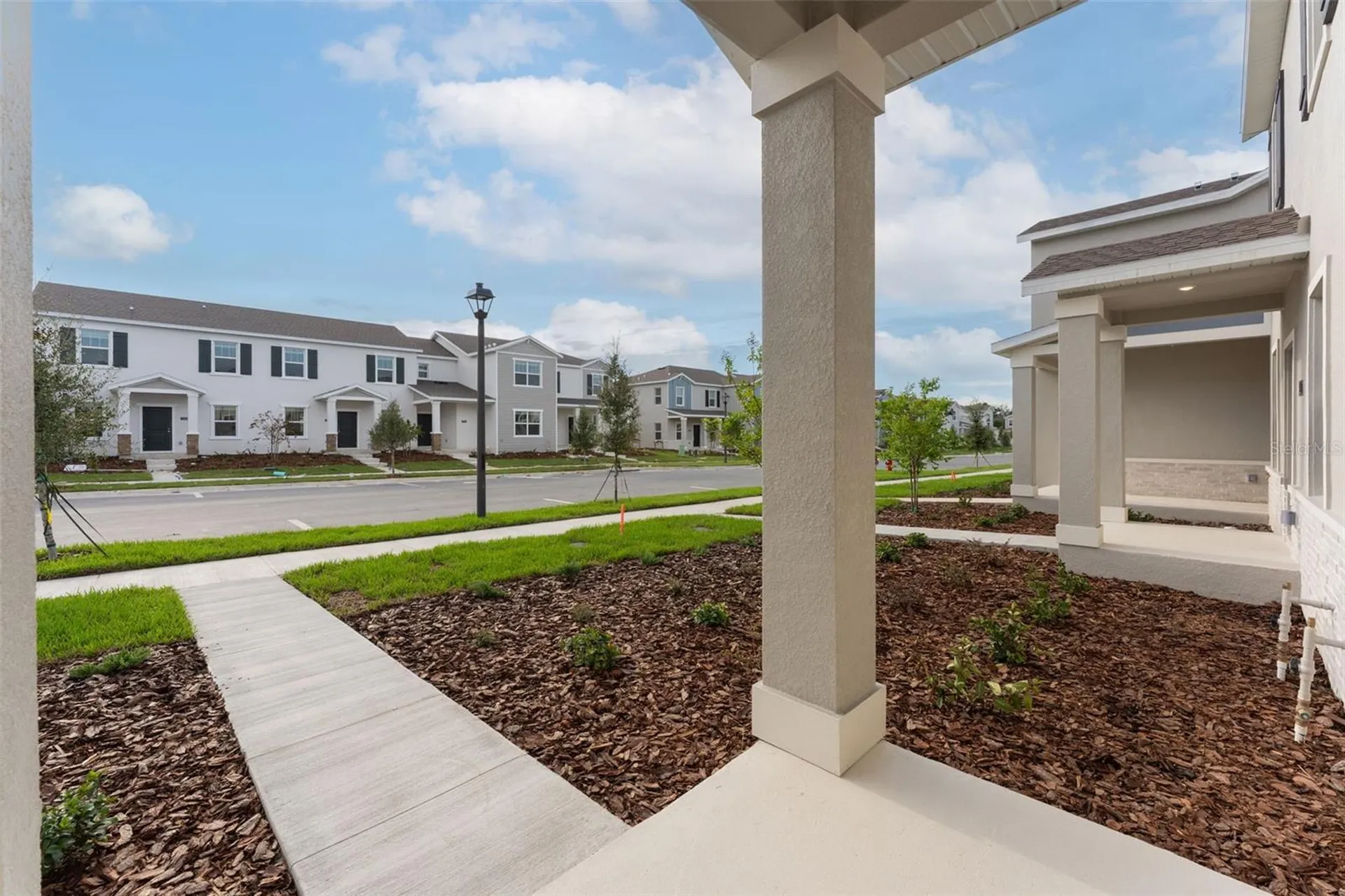 2341 White Buffalo Street Apopka FL 32703