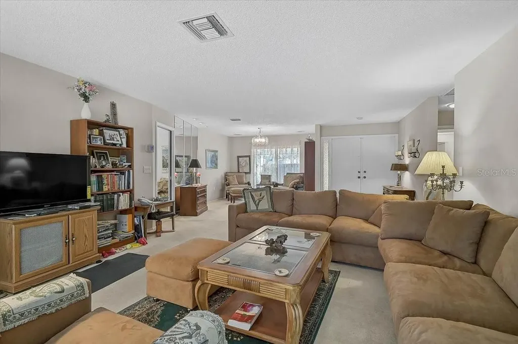 3842 Torrey Pines Way Sarasota FL 34238