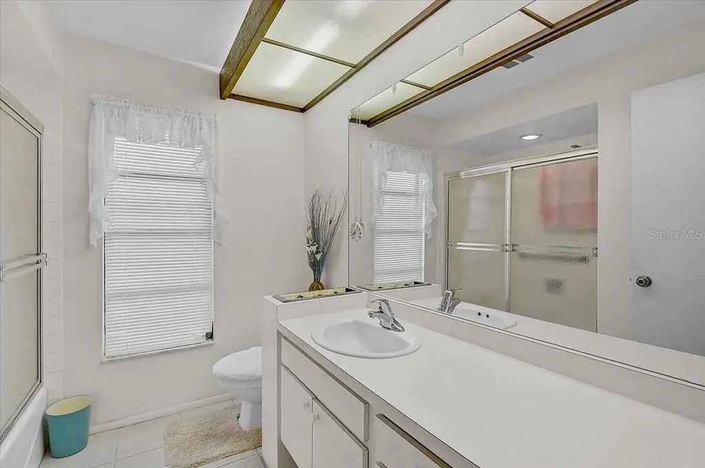 3842 Torrey Pines Way Sarasota FL 34238