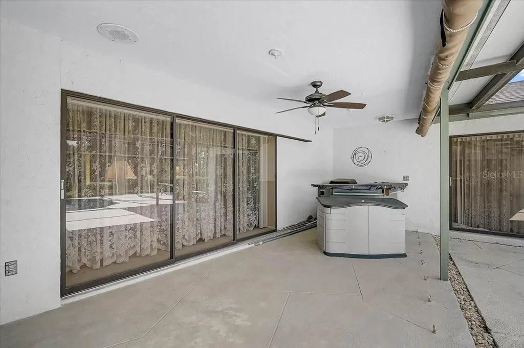 3842 Torrey Pines Way Sarasota FL 34238